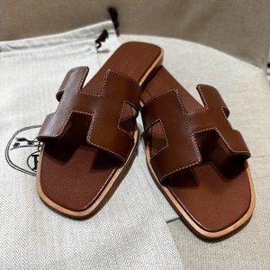 Hermès oran sandals